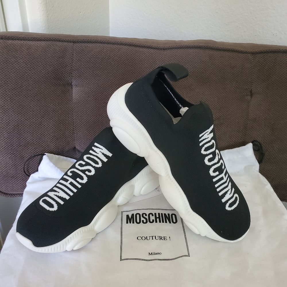 Brandnew Moschino Teddy Sneakers